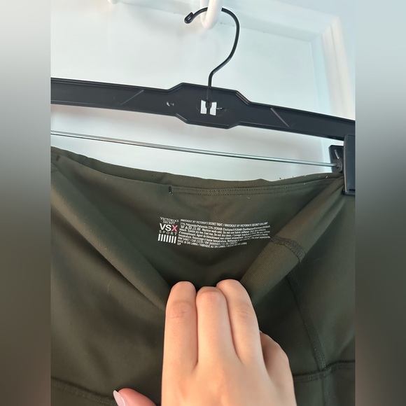 Victoria secret leggings - Picture 4 of 4